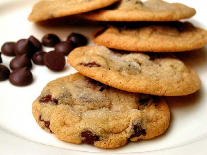 opskrift på cookies med chokoladestykker opskrift på cookies med chokoladestykker