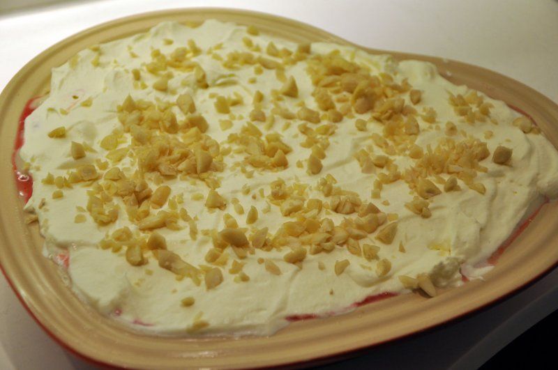 Blommetrifli med råcreme18381