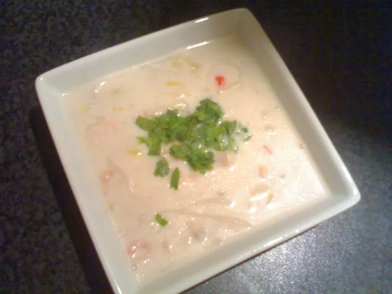 Vietnamesisk suppe m. Kylling & rejer - stort