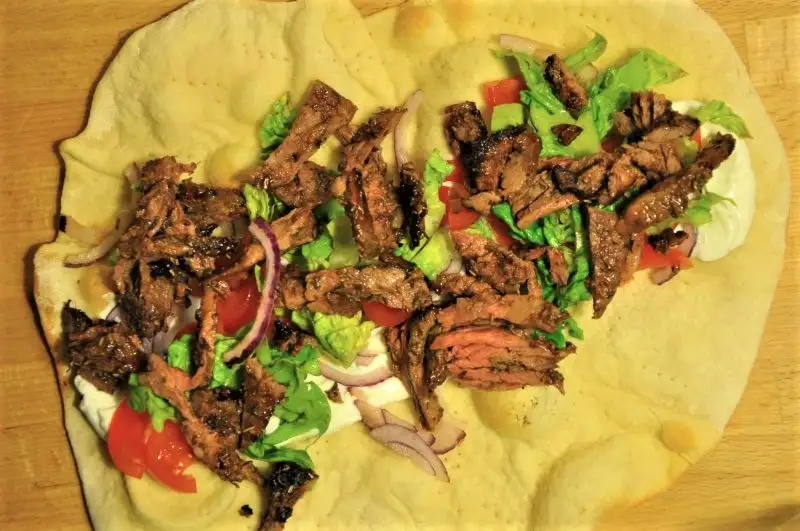 Gyros eller kebab kød
