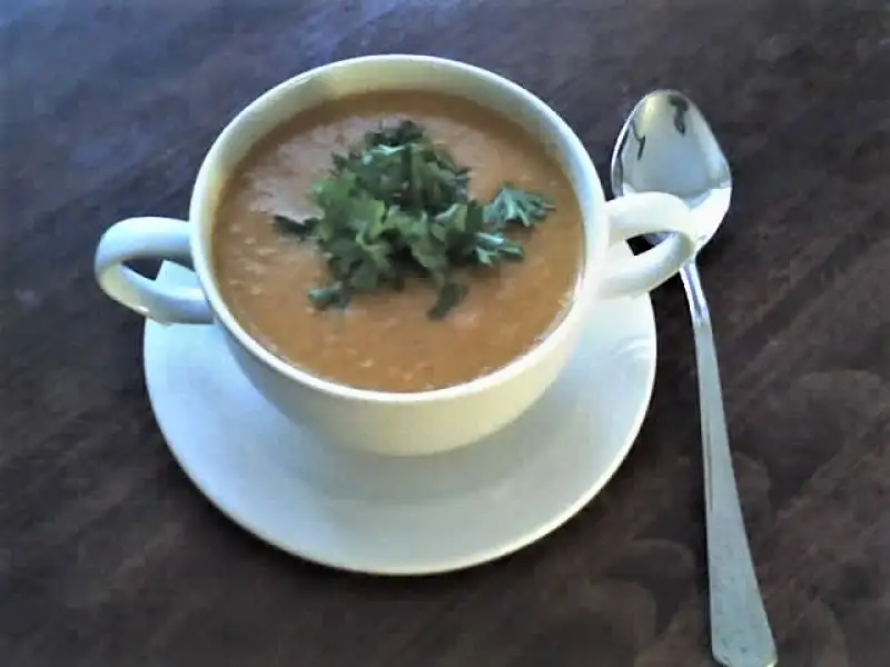 Mexikansk majs- og tomatsuppe