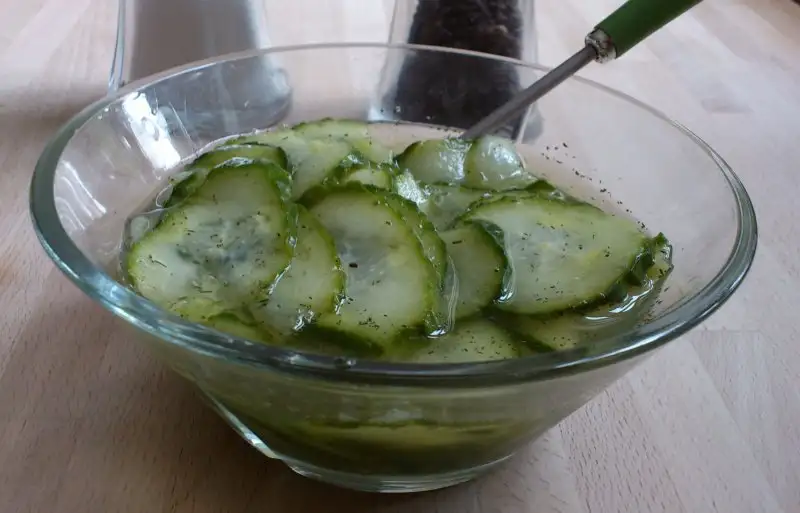 Hjemmelavet agurkesalat