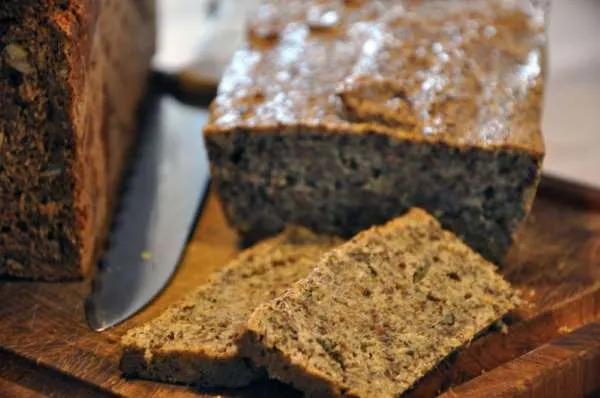 Palæobrød med cashewnødder og mandler