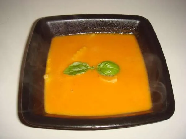 Krydret tomatsuppe