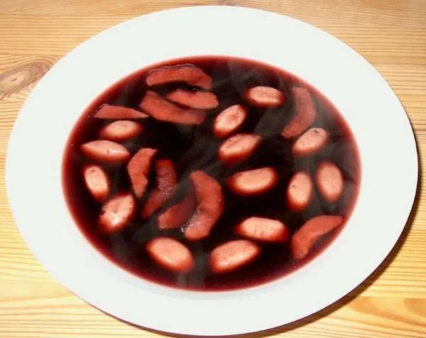 Hyldebærsuppe