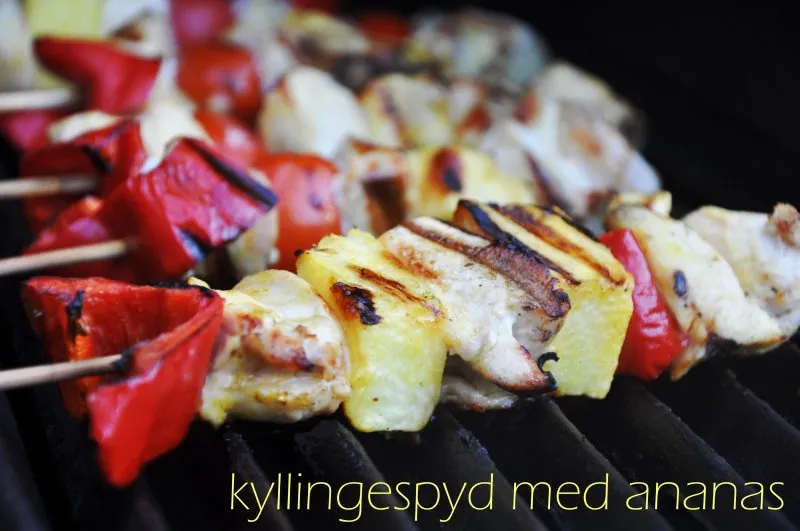 Kyllingespyd med ananas - stort