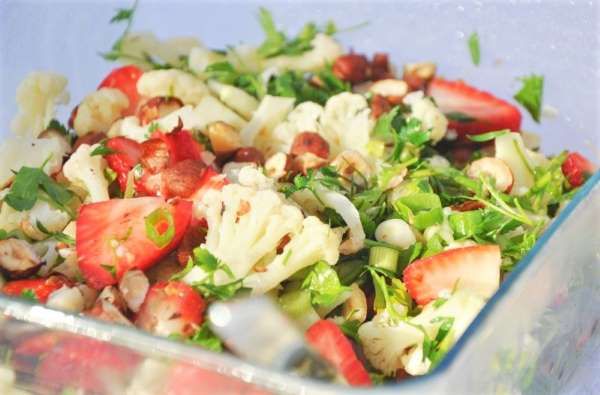 Sommersalat med knas og nordisk marinade