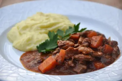 10500-boef-stroganoff-med-kartoffel-sellerimos.jpg