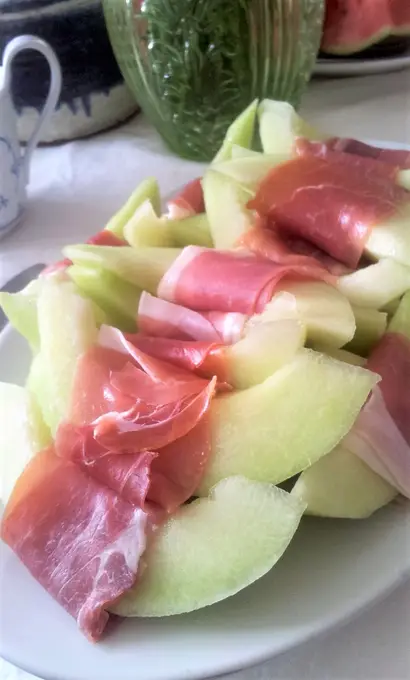 10551-honingmelon-med-parmaskinke.jpg