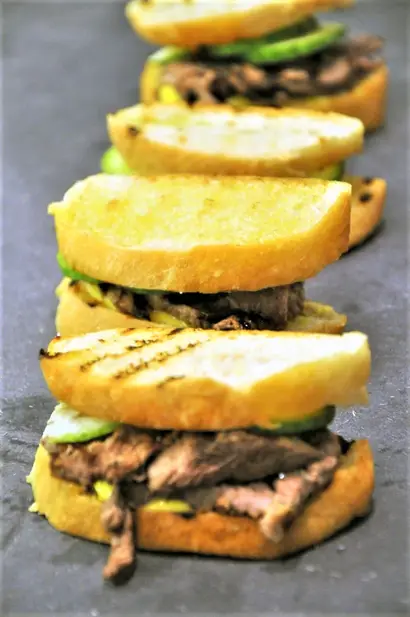 10630-sandwich-med-oksemoerbrad.jpg
