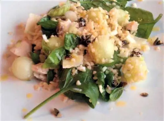 Den Meget Grønne Salat Med Melon