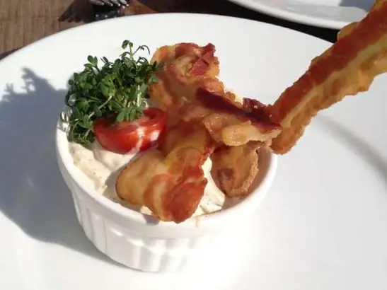 Gammeldags hønsesalat