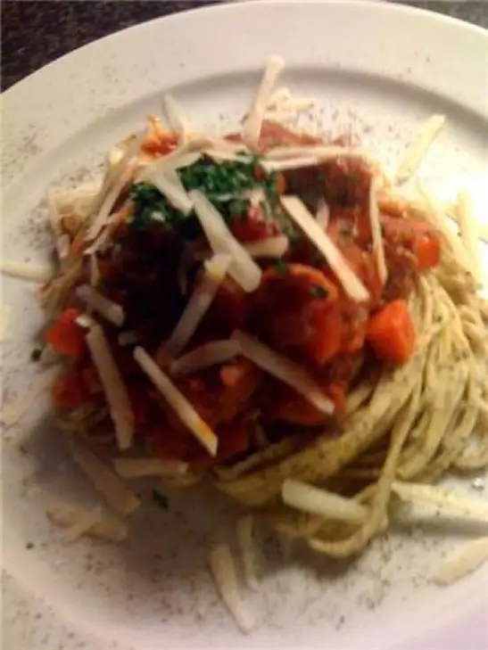 Luksus kødboller i tomat med linguini 