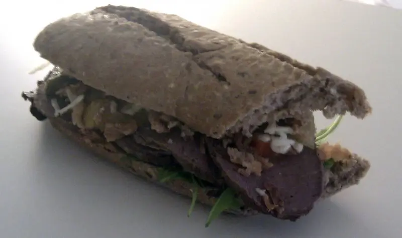 9911-roastbeef-sandwich.jpg