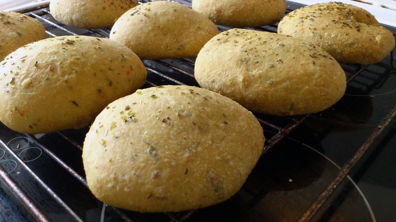 Fulkornsdurum Burgerboller med krydderurter - stort