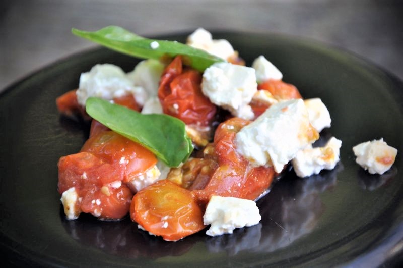 Ovnbagte cherrytomater med feta - stort