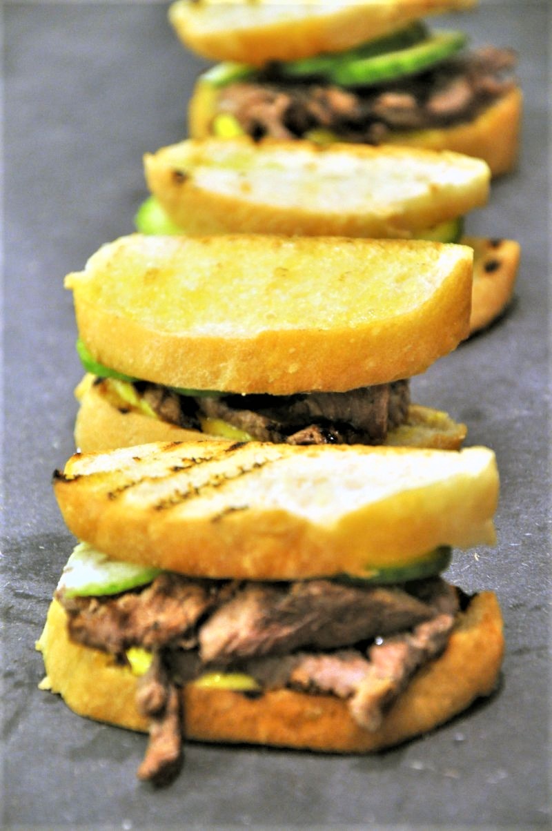 Sandwich med Grillet oksemørbrad - stort