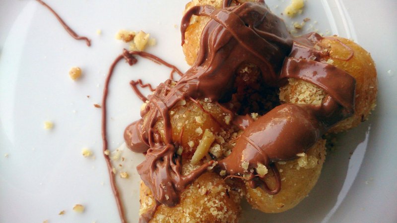 Loukoumades - Græske æbleskiver - stort