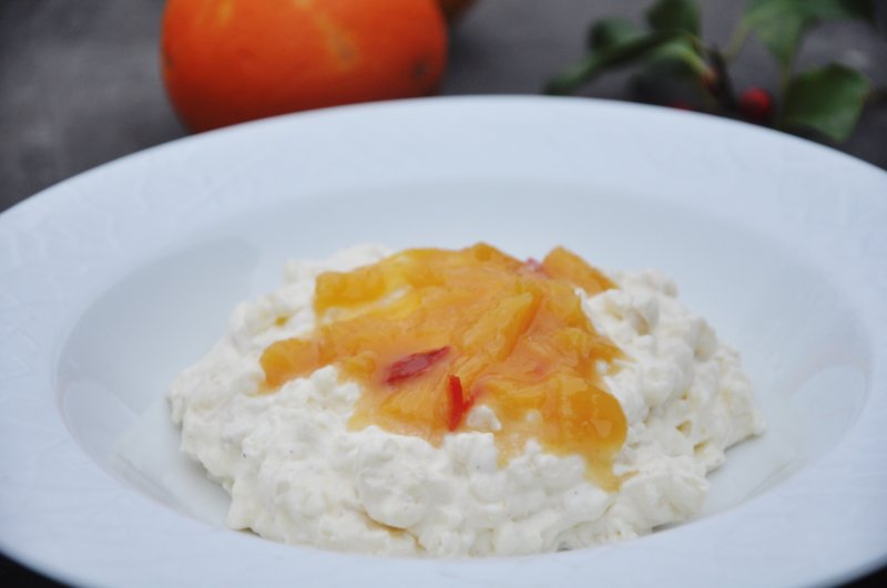Risalamande med appelsin/chili sauce - stort