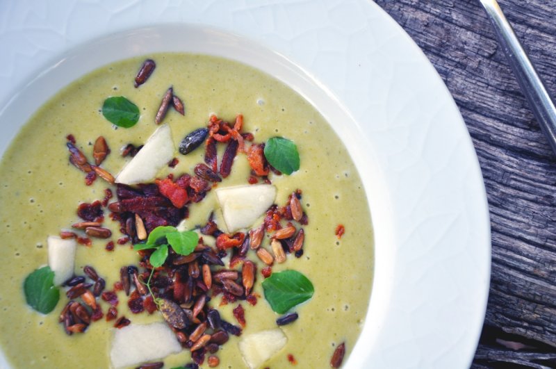 Kartoffel broccoli suppe - stort