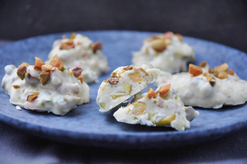 Hvid chokolade med pistacie - stort