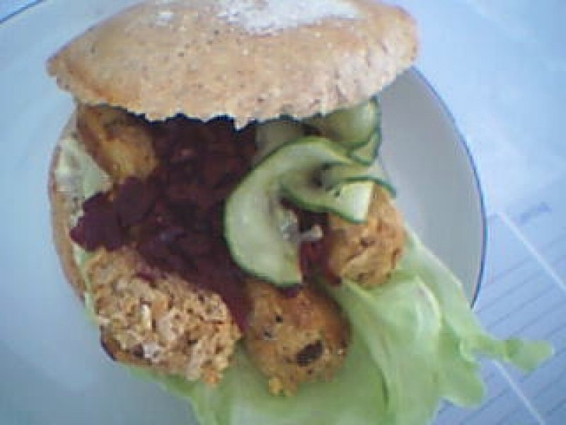 Frokostbolle med Frikadeller & Rødkål - stort