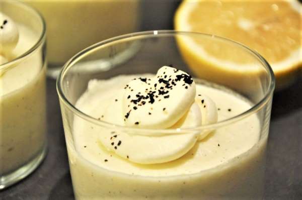 Citronfromage uden æggeblommer