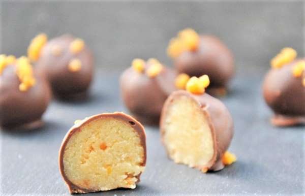 Marcipan med karamel og chokolade