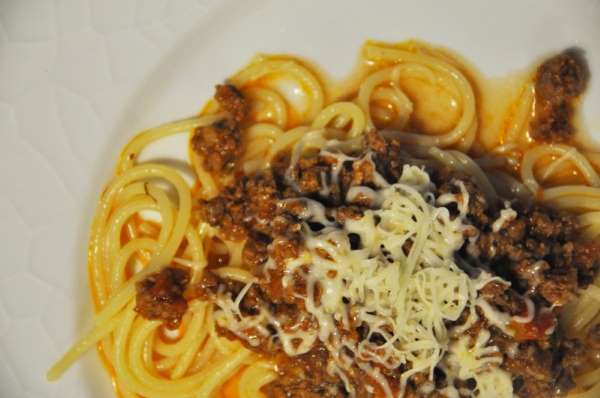 Spaghetti med verdens bedste kødsauce