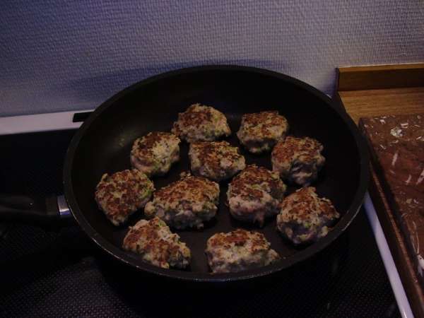 Broccolifrikadeller
